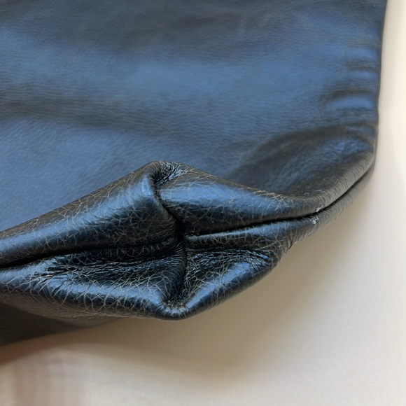Mbukii Folded Pouch Clutch - Picture 7 of 11